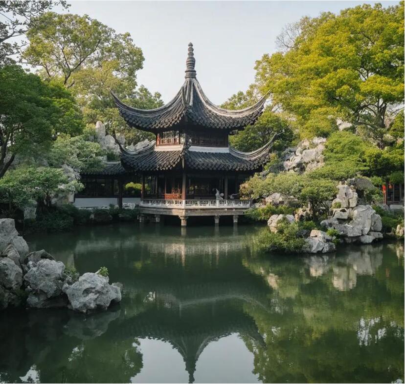 鸡西麻山疯子土建有限公司